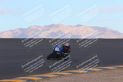 media/Sep-11-2022-SoCal Trackdays (Sun) [[81b7e951af]]/Bowl (820am)/